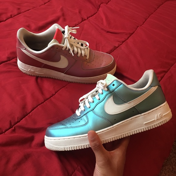 Air Force 1 - Picture 1 of 4